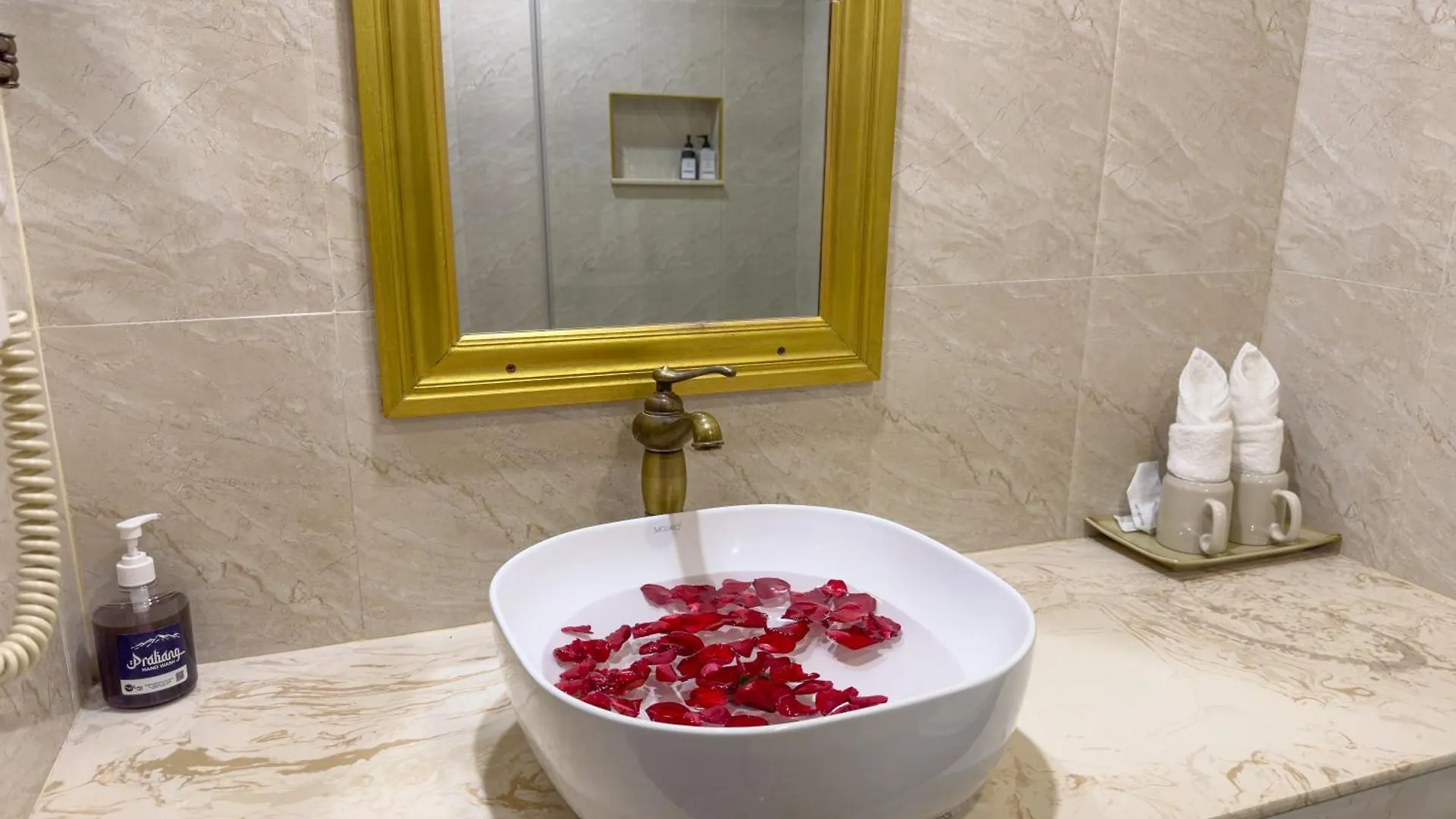 ****  Luang Prabang Sunrise Garden Hotel Laos